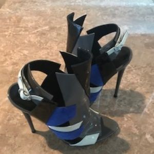 Funky Tri-color  Balenciaga Slitettos